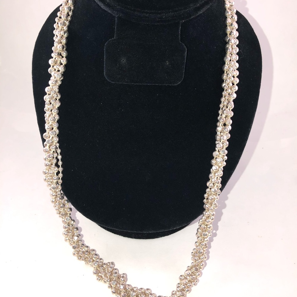 Silver tone necklace